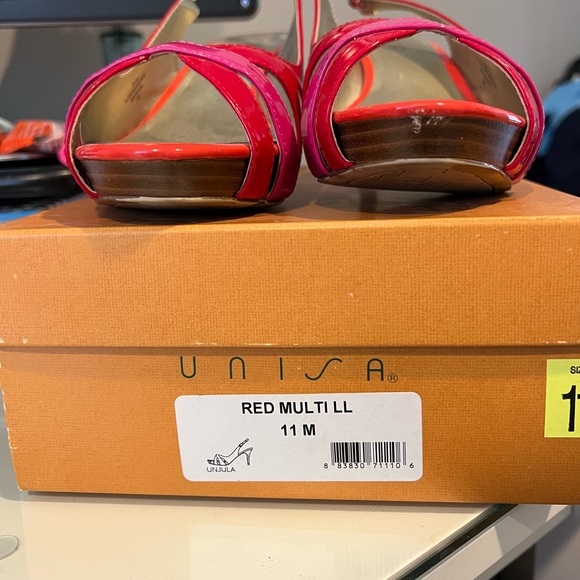 Unisa red multicolored pumps - Picture 2 of 6